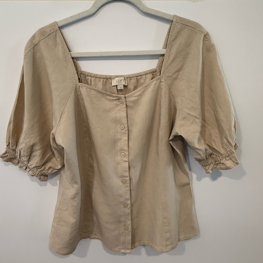 LOFT Neutral Square Neck linen blend Button-Down Puff Sleeve Blouse